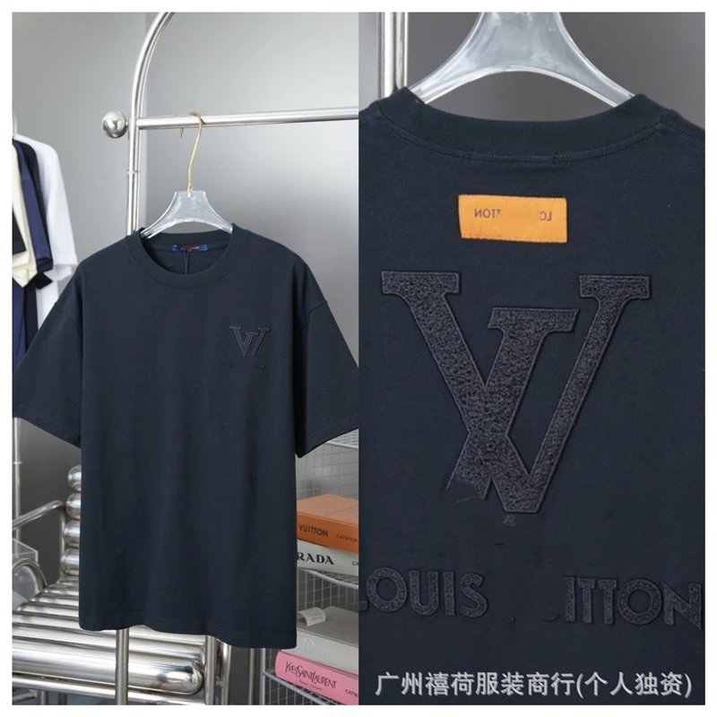 Louis Vuitton Flocked Casual Style Black Short-sleeve T-shirt