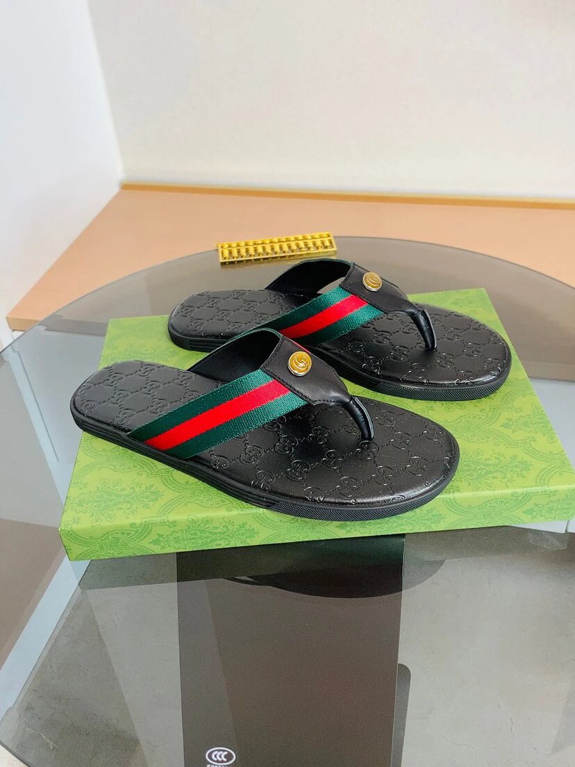 Gucci Classic Webbing Vintage-Style Black Flip-Flops