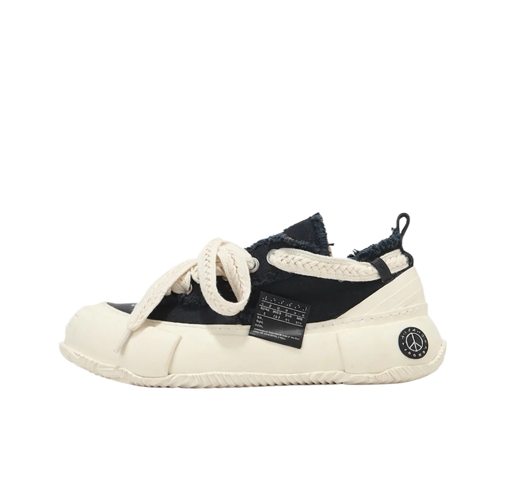 Xvessel Vulcanized Retro Style Black and White Shoes