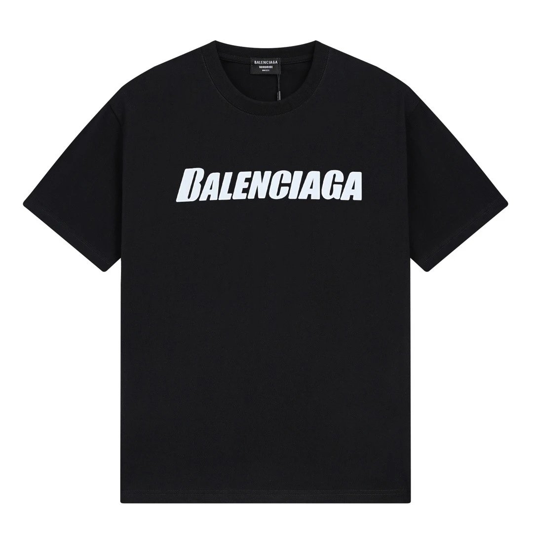 Balenciaga minimalist style black T-shirt