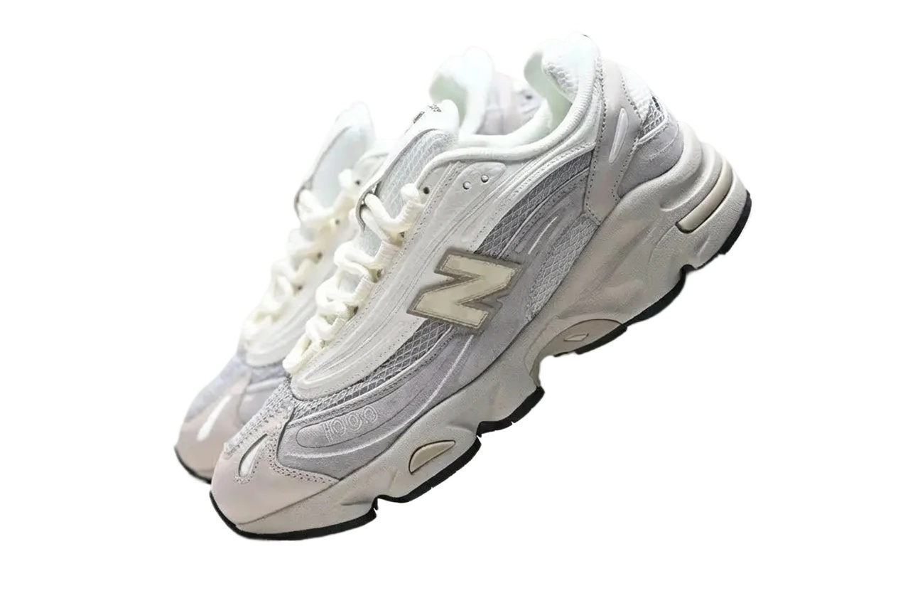 New Balance 1000 retro style gray and white shoes