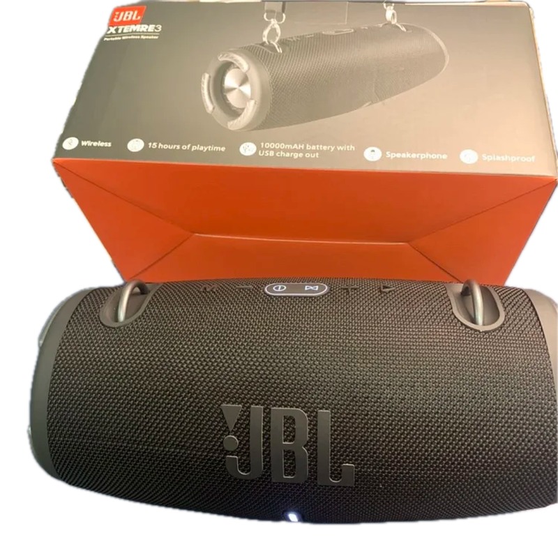 JBL Charge Portable Speaker in Black
