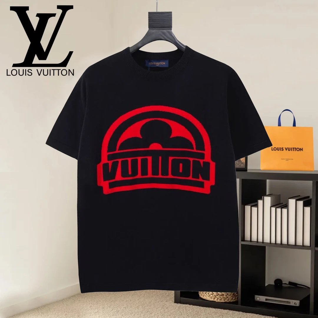 LV black and red printed trendy brand T-shirt