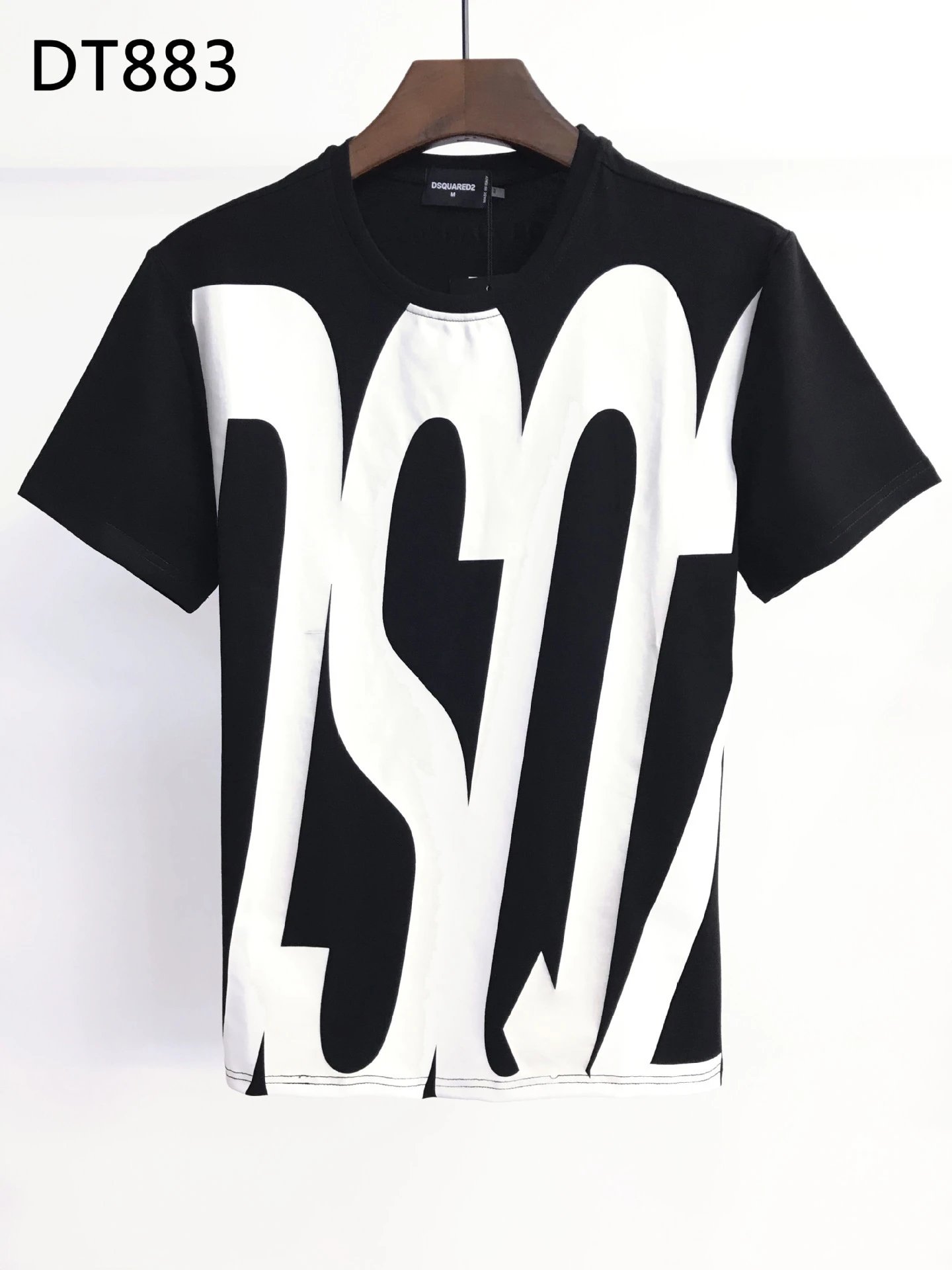 DSQ Large Letter Street Style Black and White Short Sleeve T-Shirt