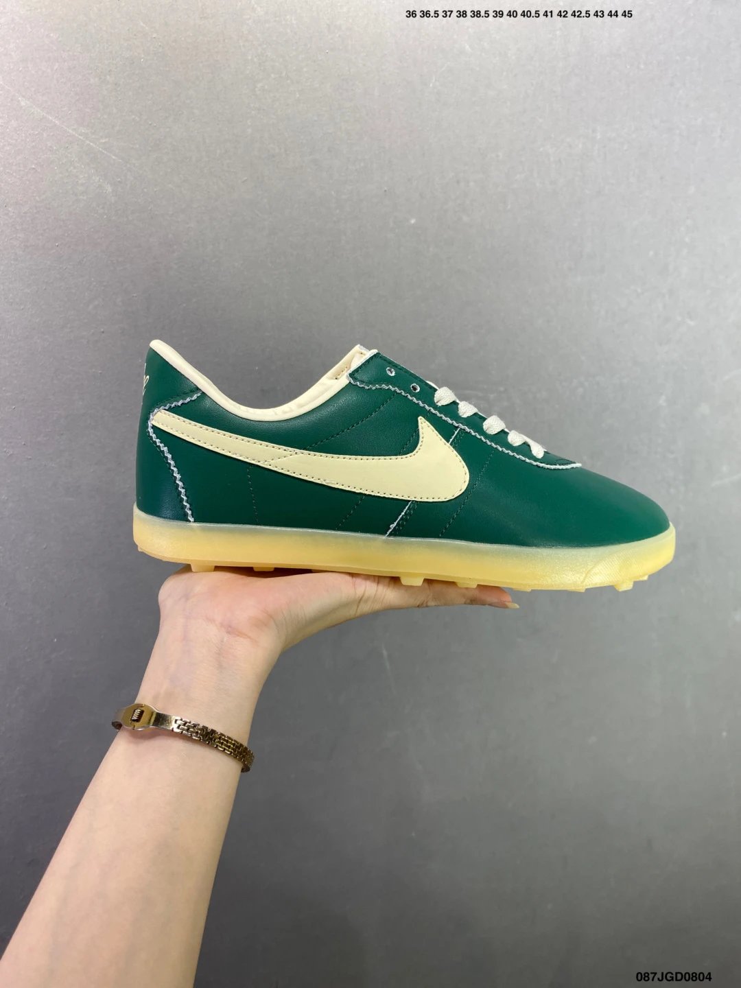 Nike Green and Cream Waffle-Sole Runners, Wide Cushioned Base