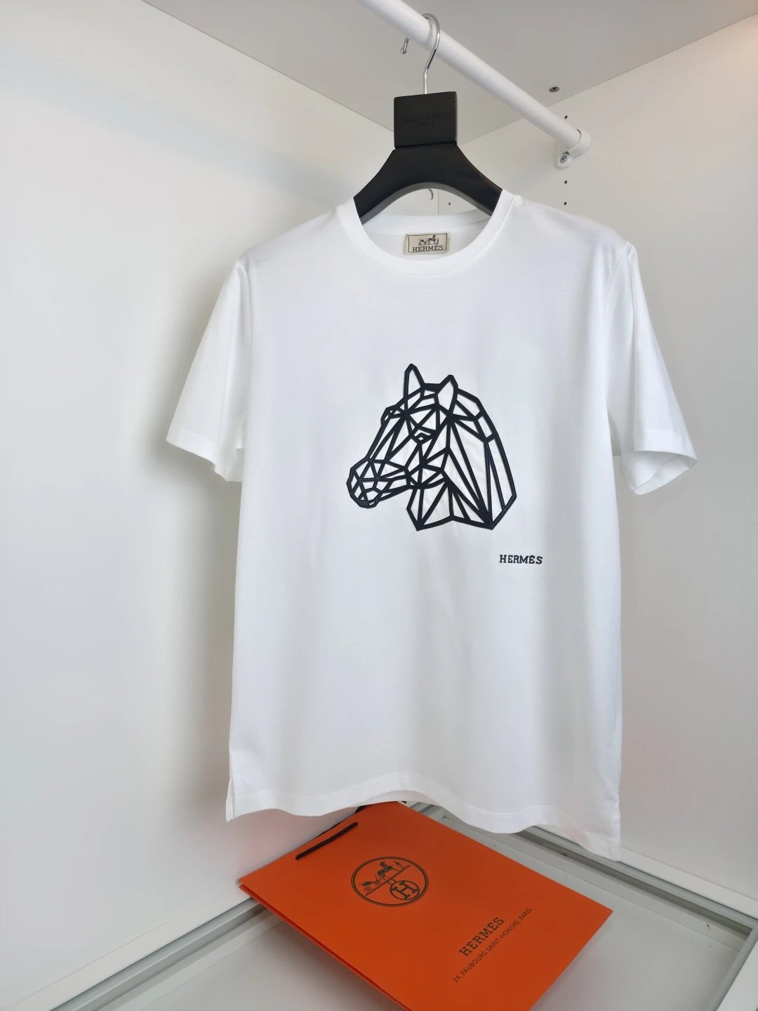 Hermès geometric style white T-shirt
