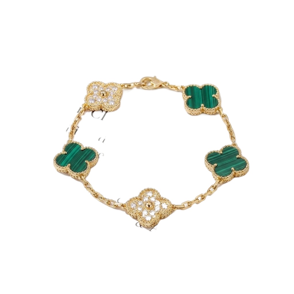 Van Cleef & Arpels Four-leaf Clover Green Bracelet