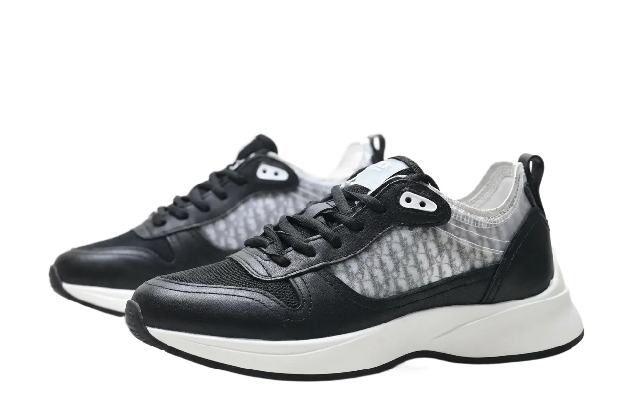 Dior sporty black and white sneakers