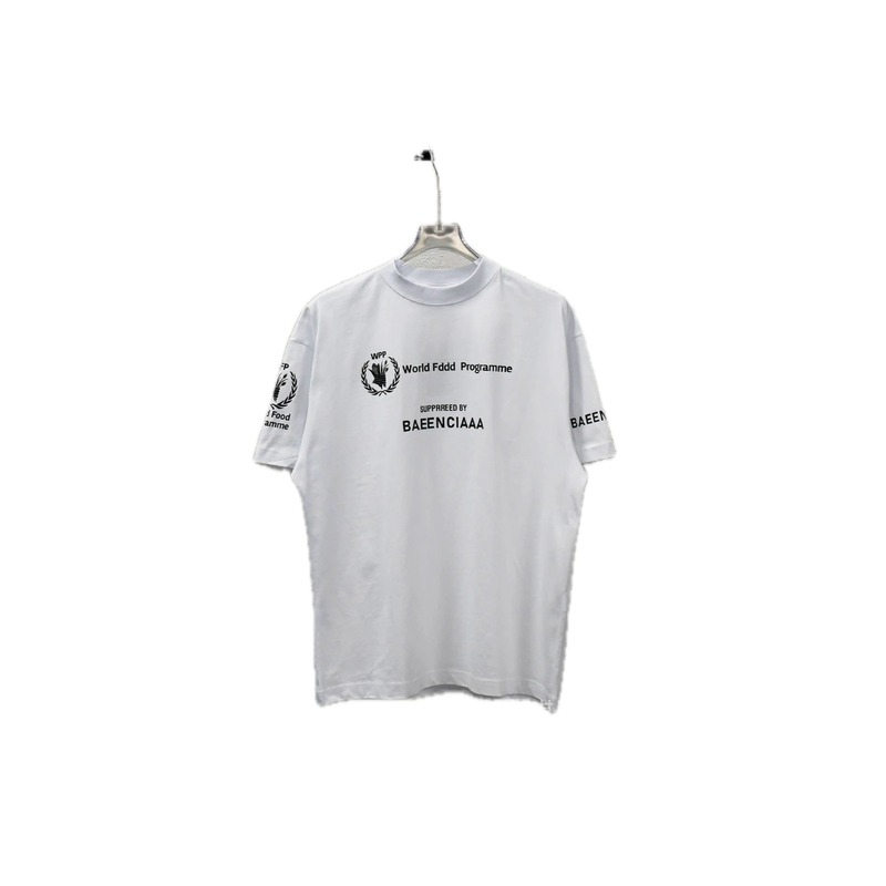 Balenciaga minimalist style white T-shirt