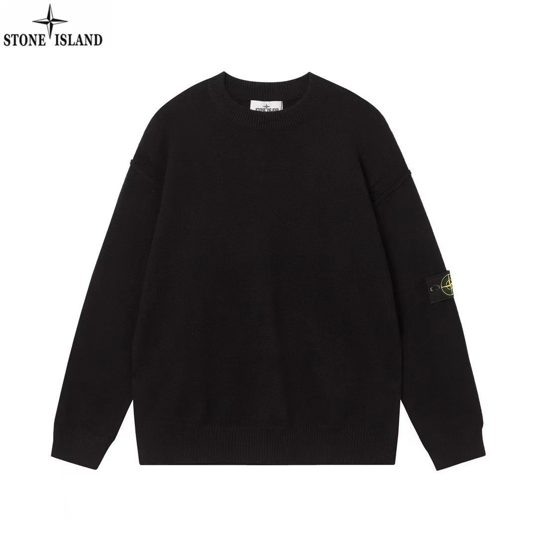 Stone Island Black Crewneck SweatShirt Travel Styling