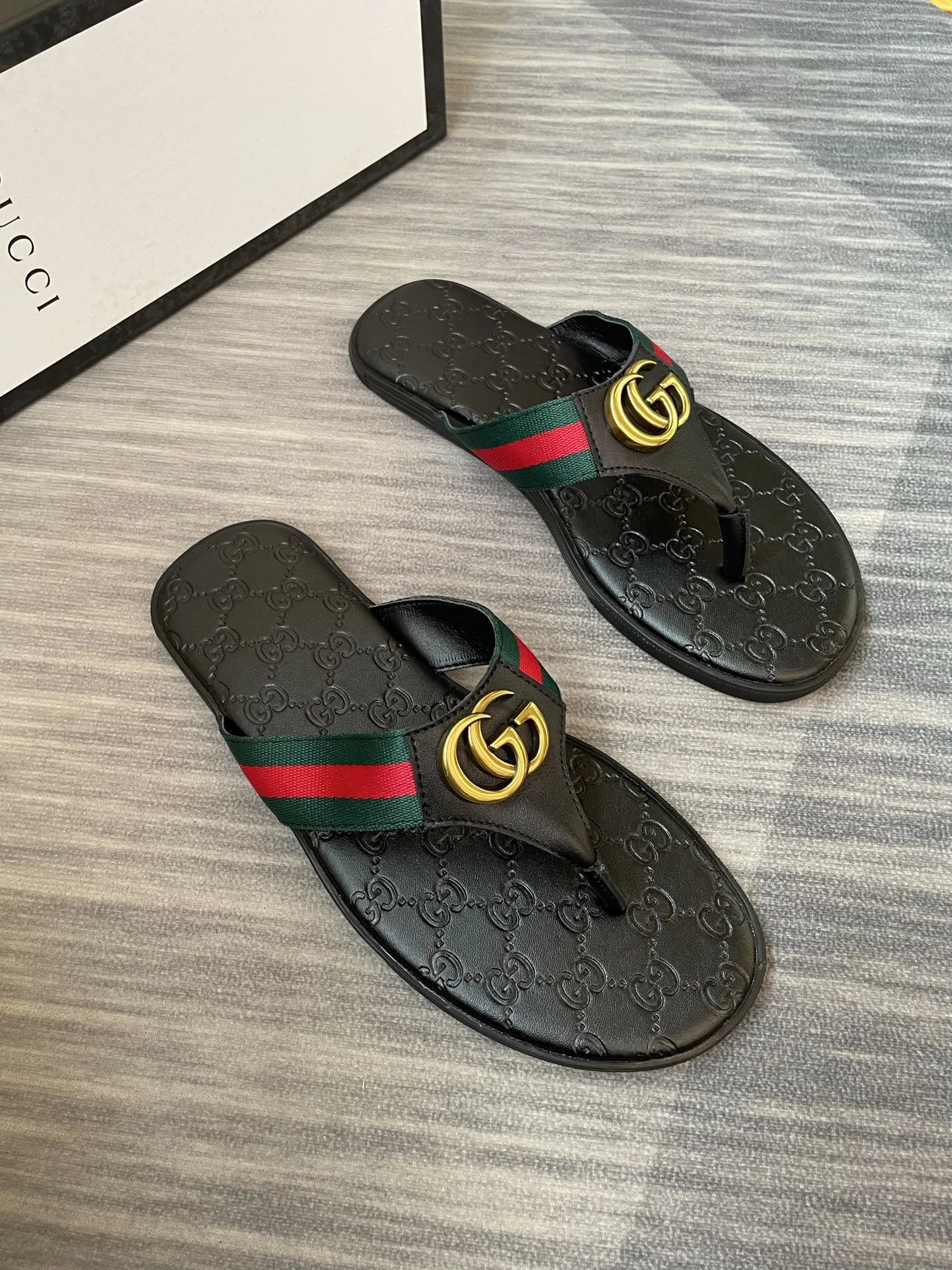 Gucci Double G Classic Retro Black Flip Flops