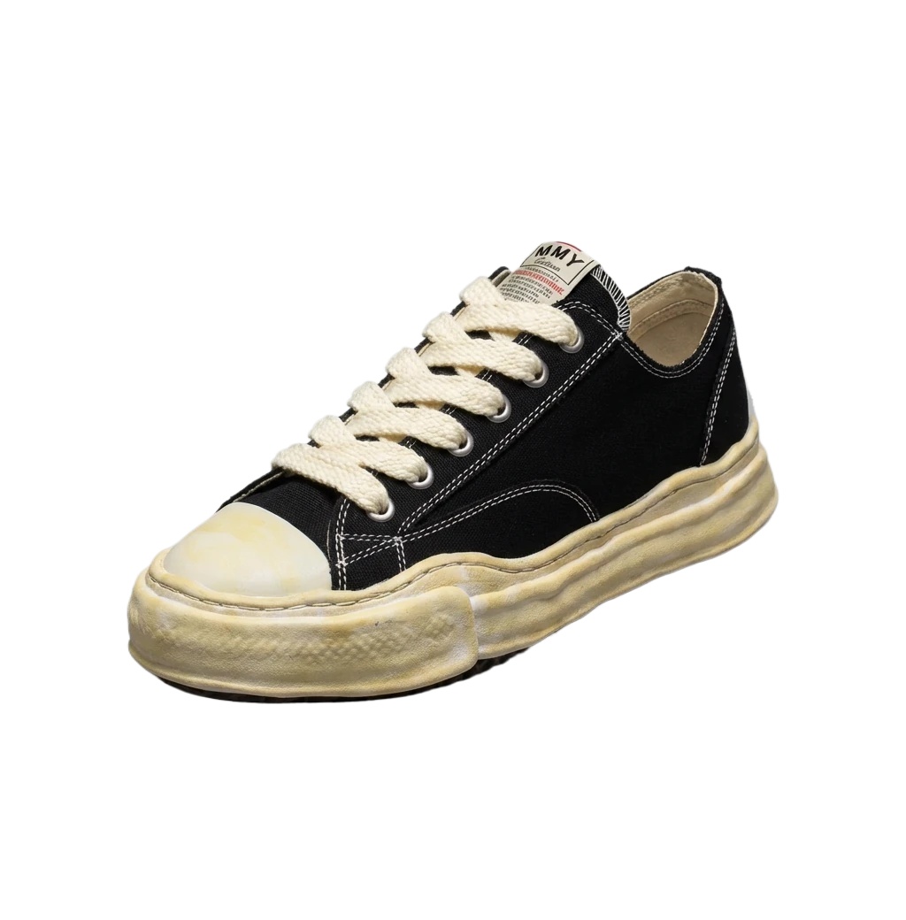 MMY retro-style black and yellow canvas shoes