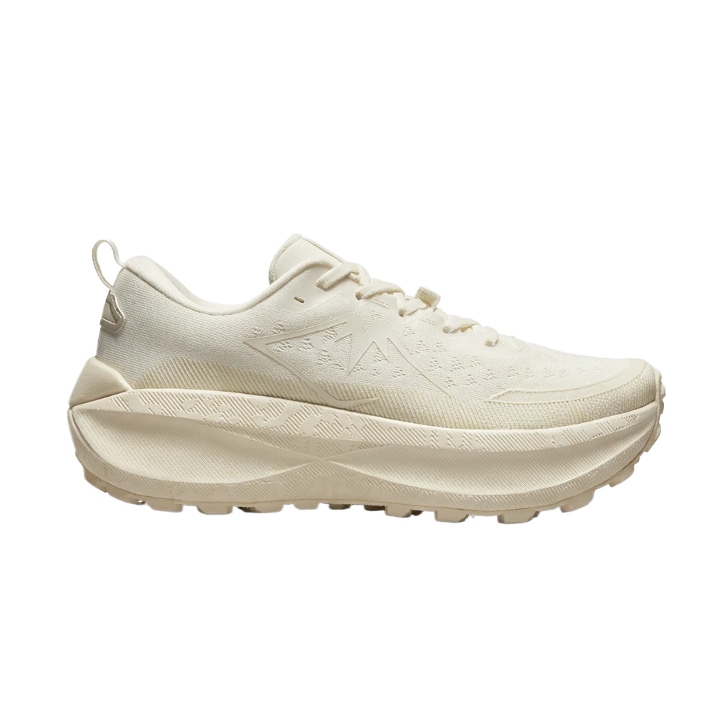 ASICS retro-style sports shoes (white)