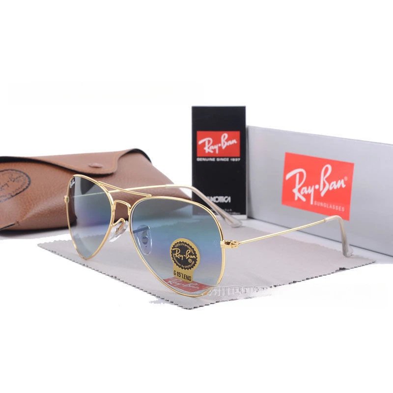 Ray-Ban Streetwear Aviator sunglasses Gold Tone Sunglasses with Practical Shape