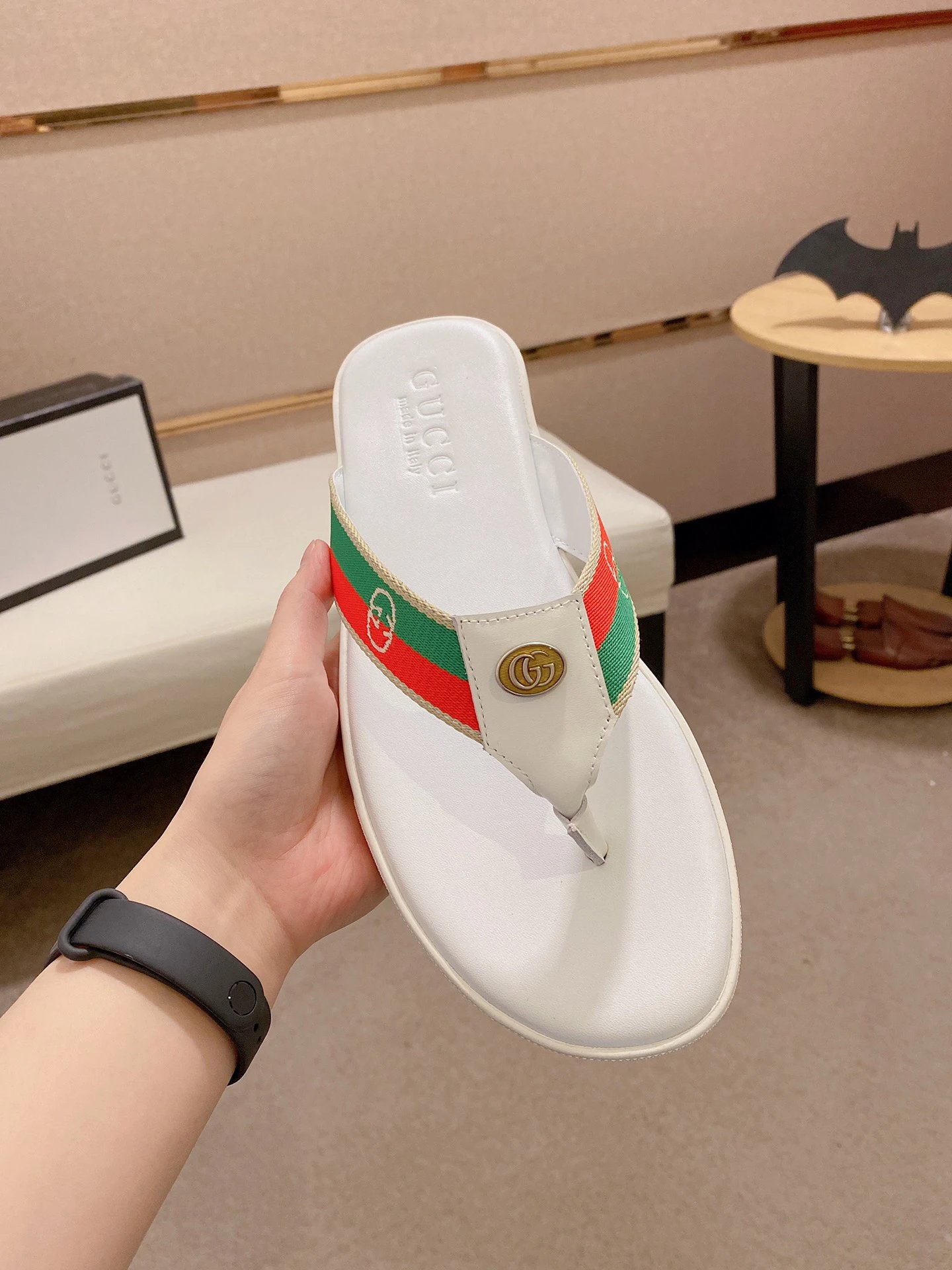 Gucci Double G Webbing Vintage Style White Flip-Flops
