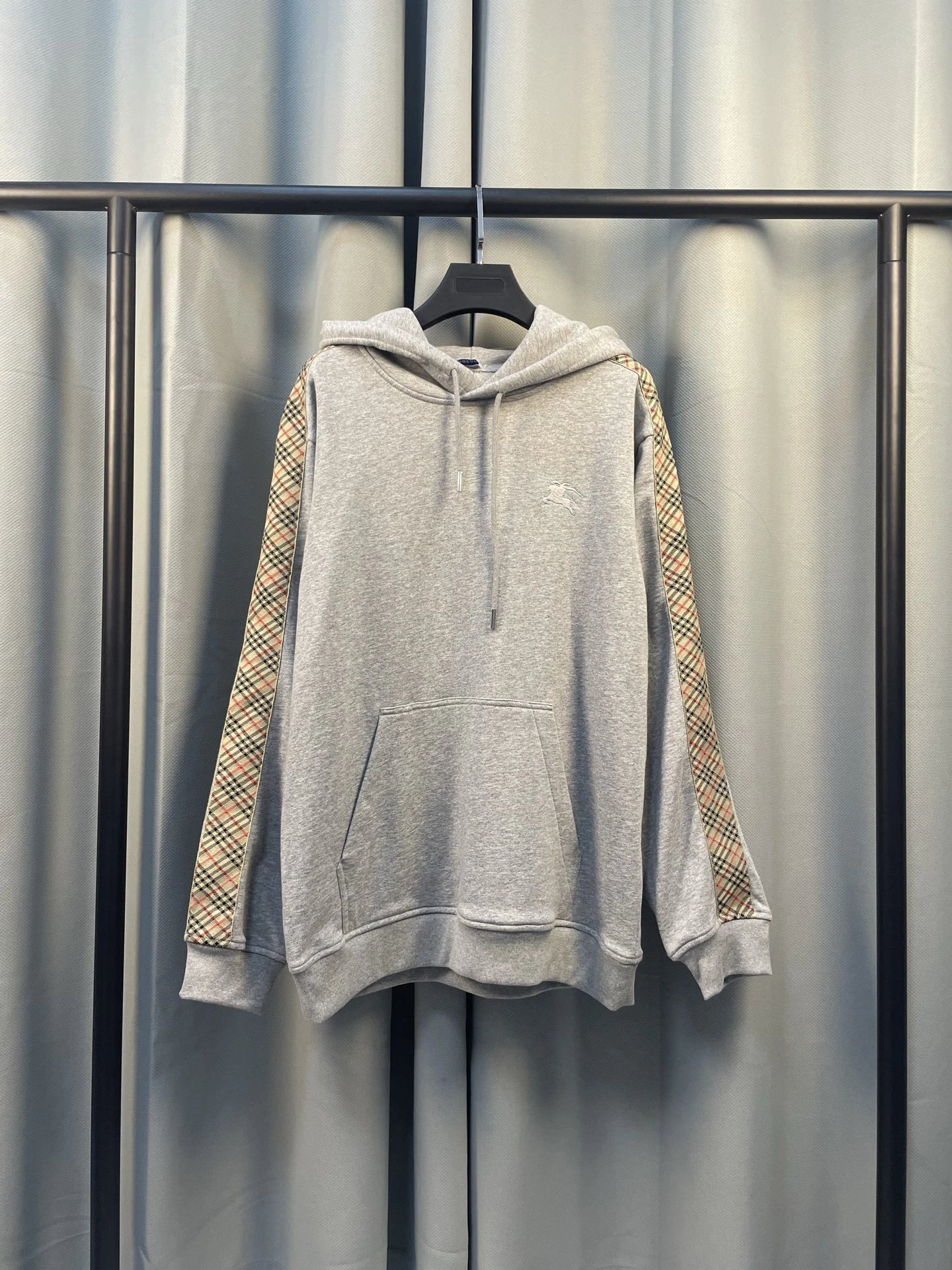 Photo Ready Burberry Hoodie Ribbed Texture