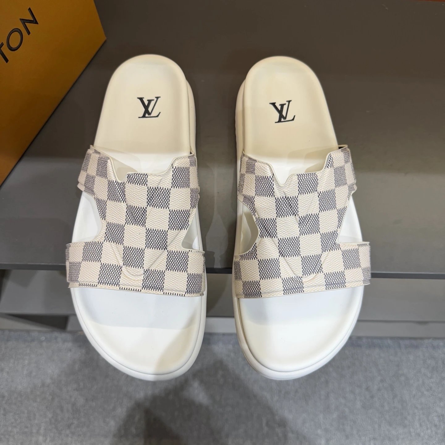 Louis Vuitton Casual Style Checkerboard Off-white Slippers