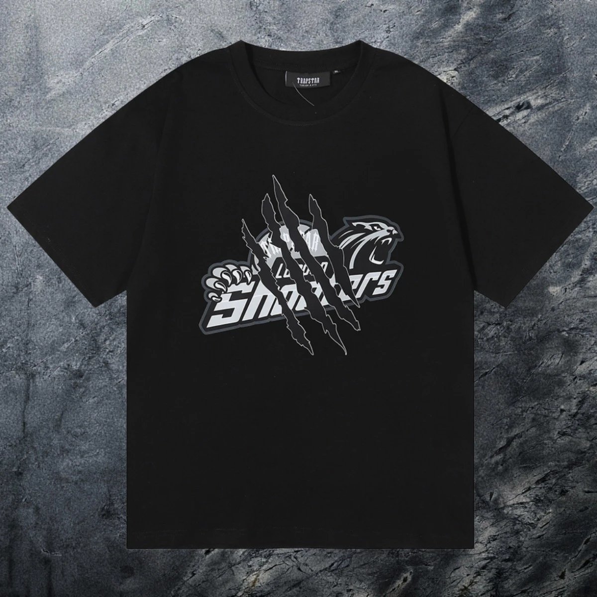 Trapstar Urban Keys graphic T-shirt Black White Key with Statement Pattern