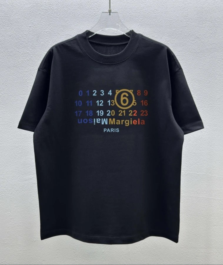 Maison Margiela MM6 Numeric Print Edgy Black Short-sleeve T-shirt