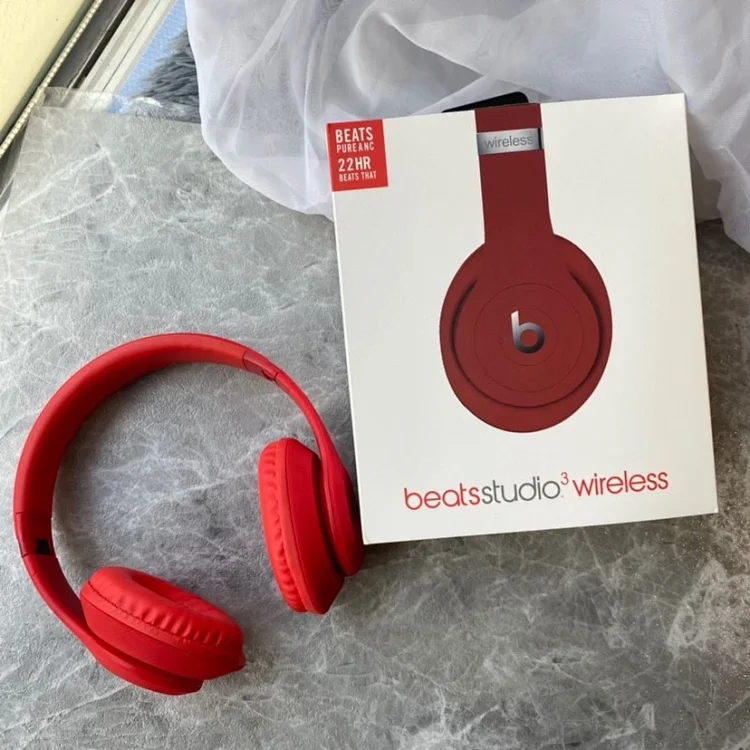 Beats Studio Wireless Headphones in Red