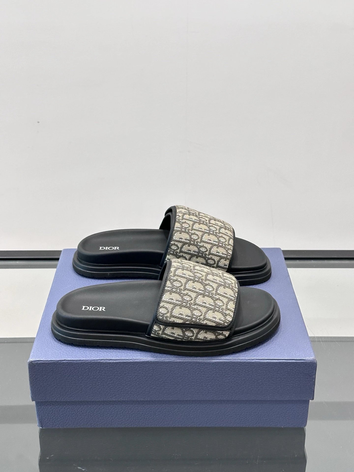 Dior Classic Monogram Vintage-style Color-block Slides