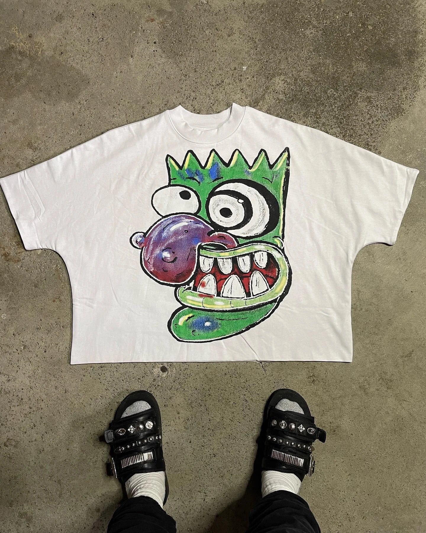 Cartoon-style white T-shirt for billionaires