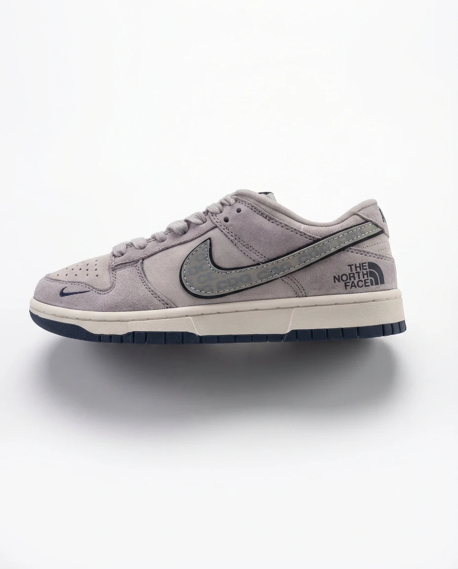Nike Dunk Low Co-branded Grey Sports Shoes