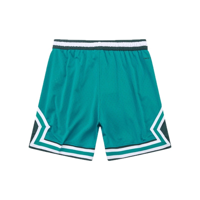 AJ sporty green shorts
