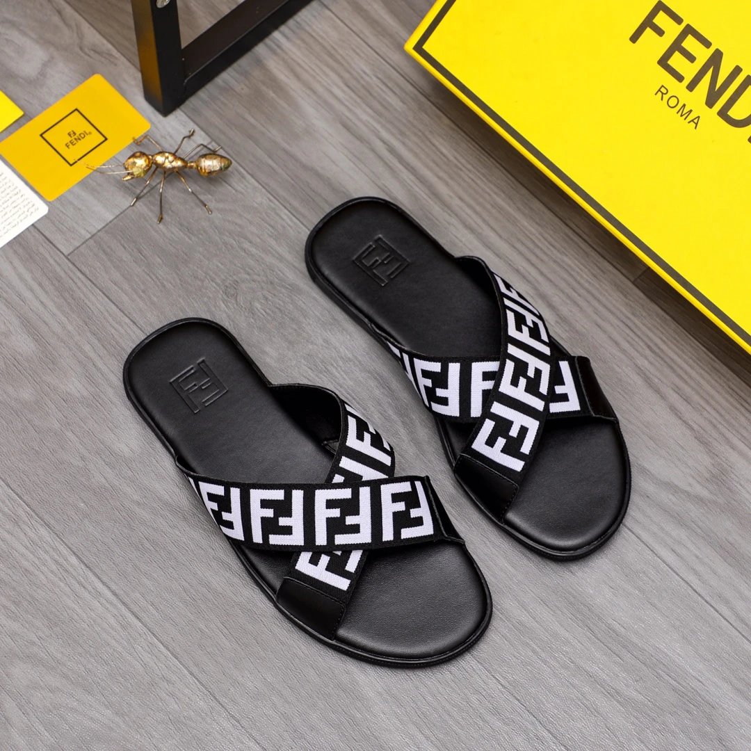 Fendi FF Monogram Trendy Cool Black & White Slides