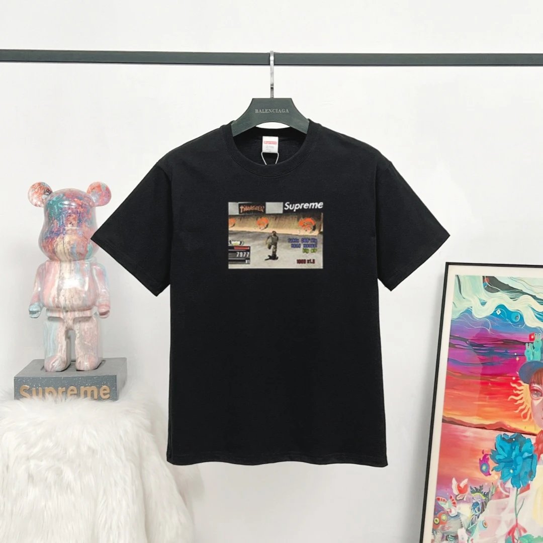 Supreme Street Style Skateboard Print Black T-Shirt
