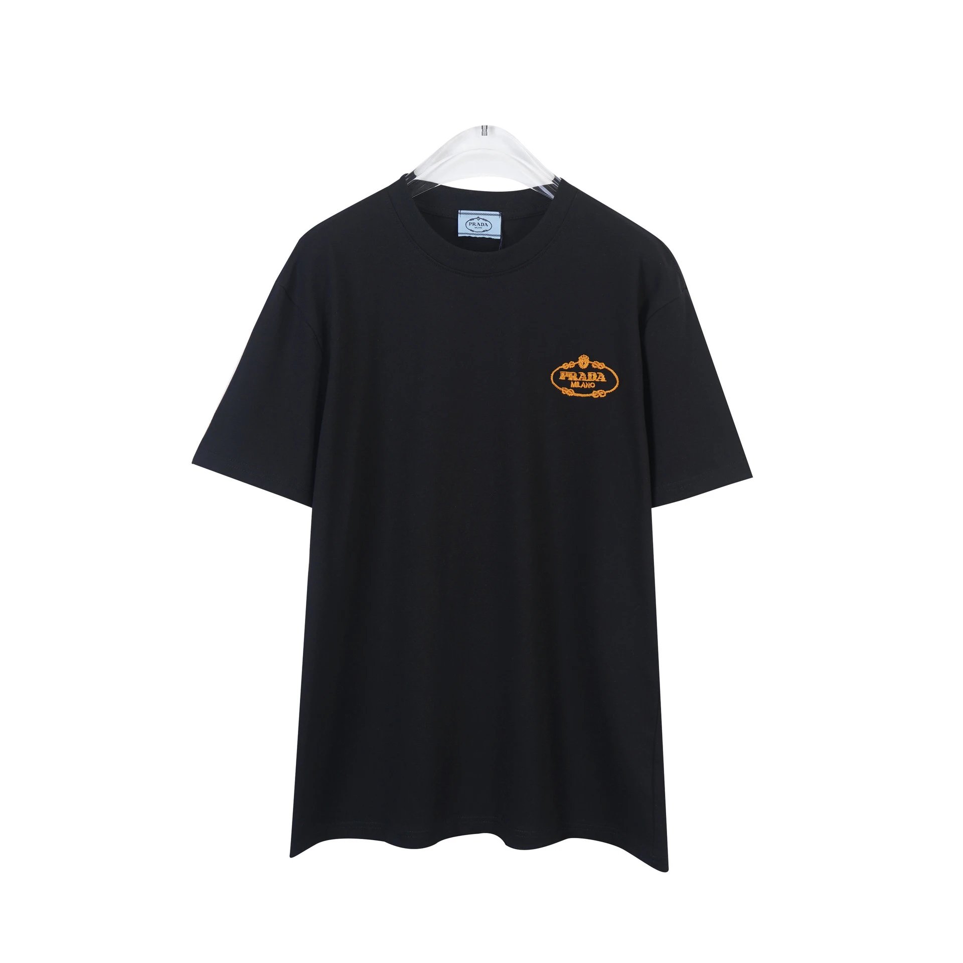 Amiri Relaxed Logo T-shirt Black Small AM with Designer-Inspired Detail