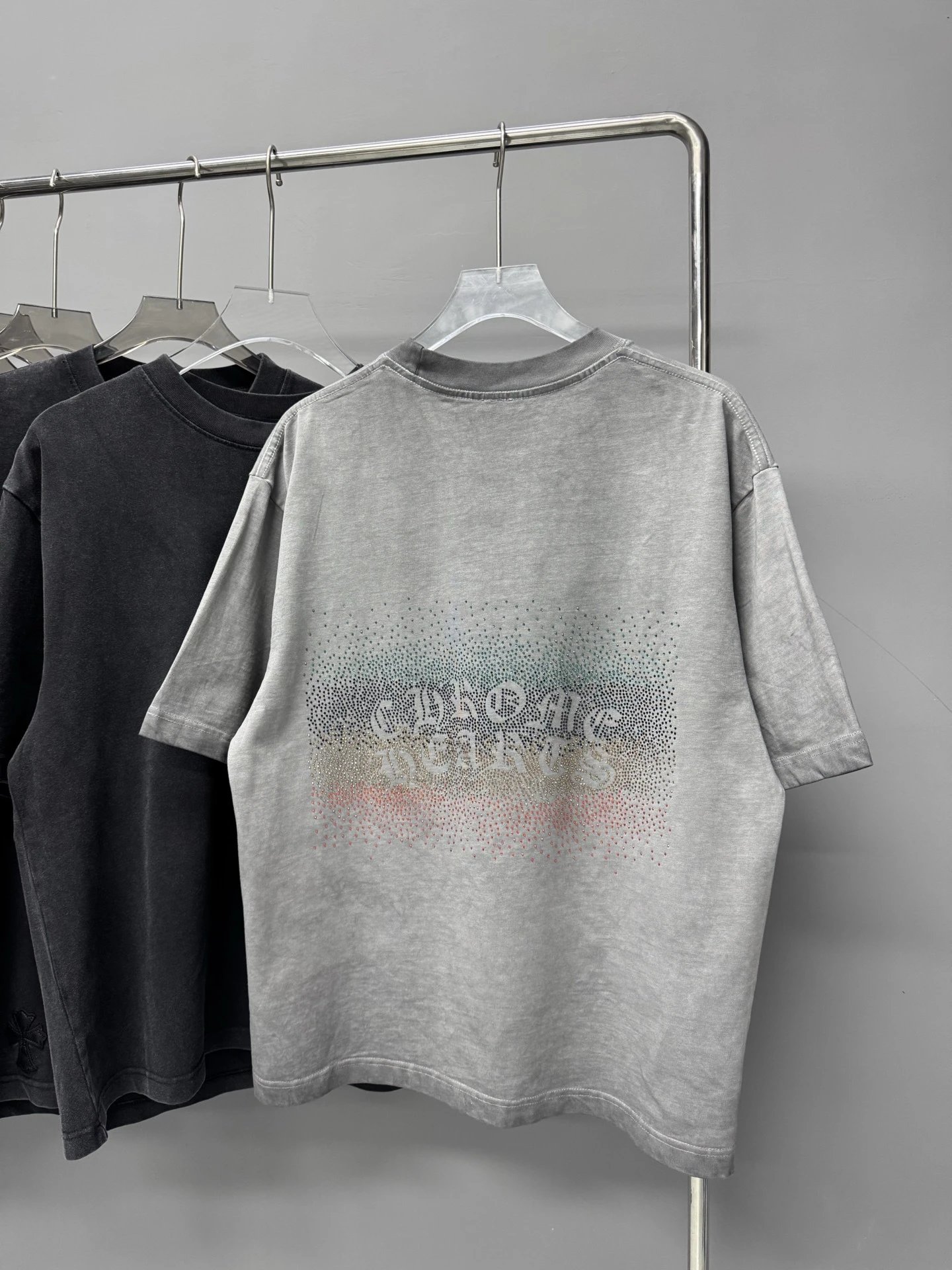Chrome Hearts Distressed Gradient Hot-fix Rhinestone Gray Short-sleeve T-shirt