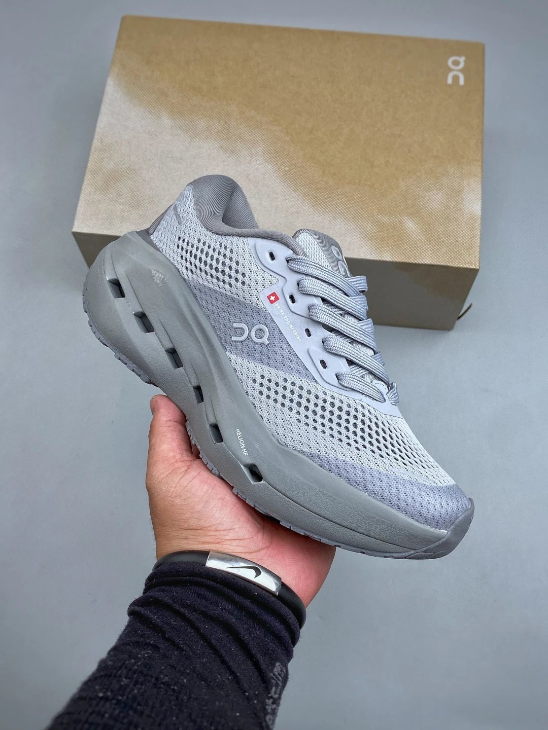 On Cloud Runners in Gray with Open Mesh Panels