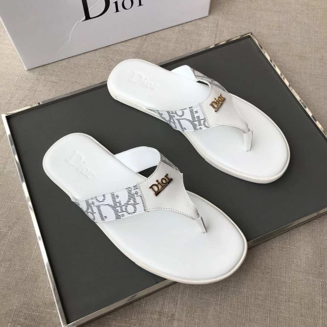 Dior Monogram Light Luxury Style White Flip-Flops