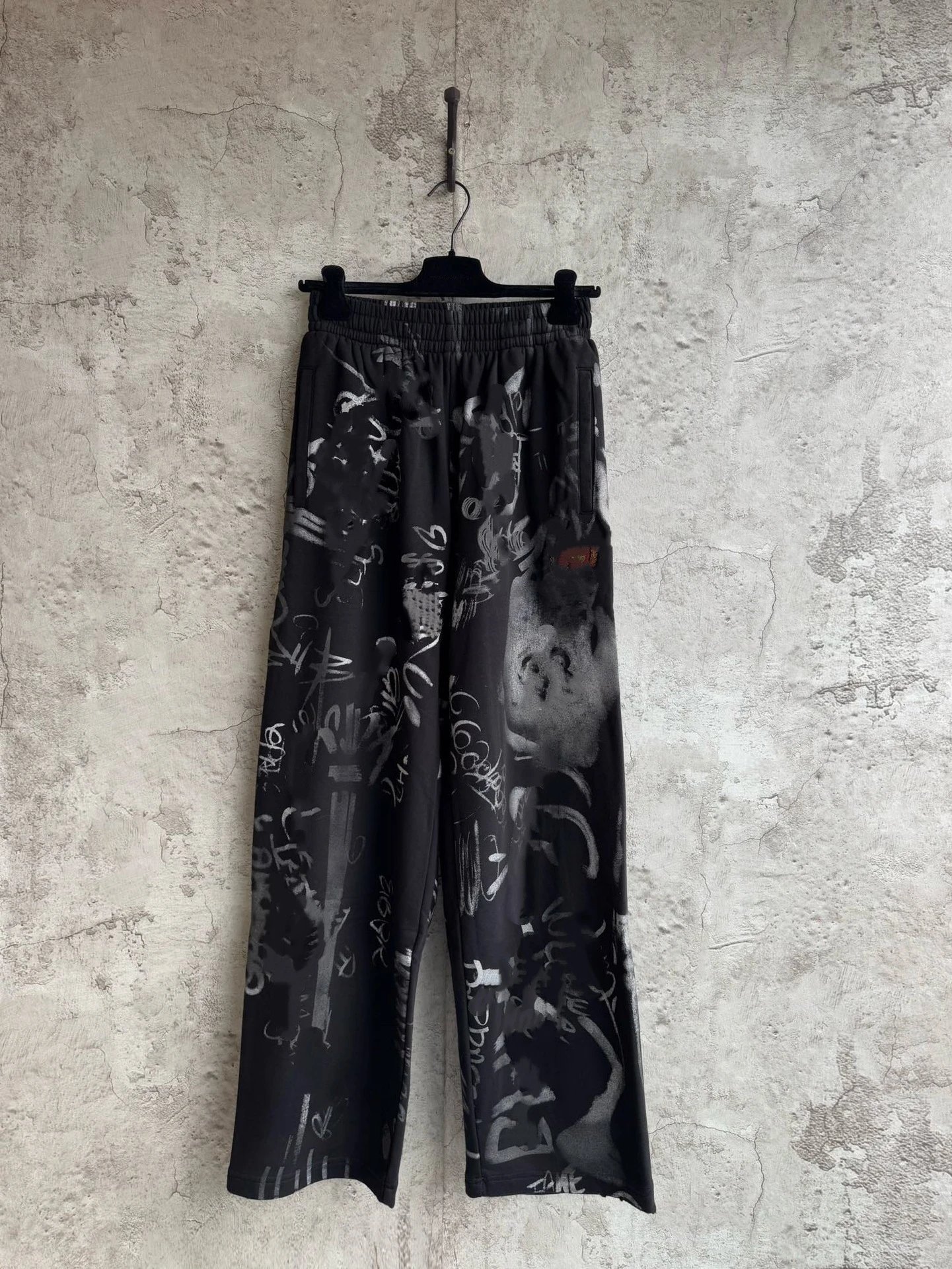 Black Botanical Pattern Wide-Leg Pants