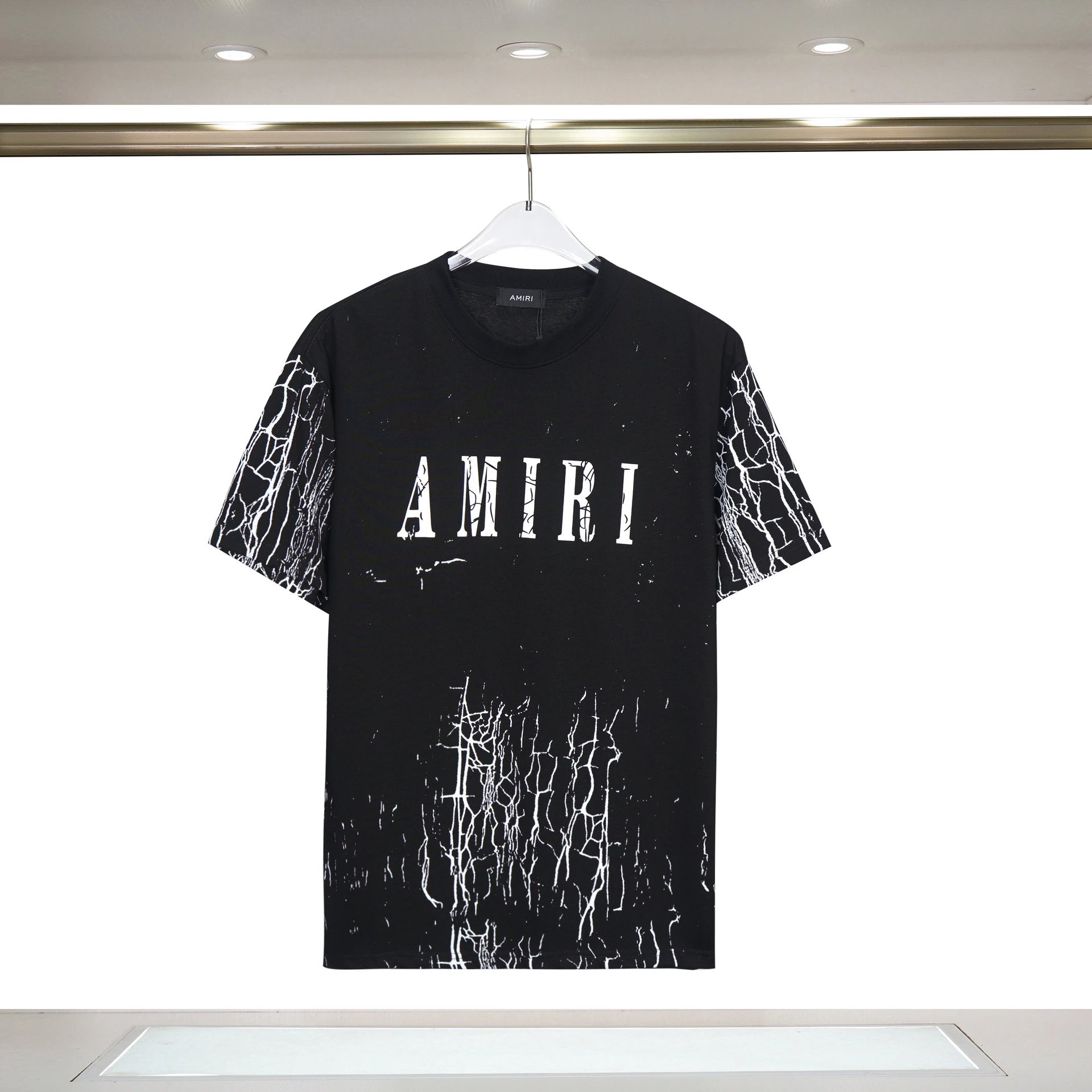 Amiri Classic Graphic T-shirt White Blue Amiri with Travel-Friendly Style