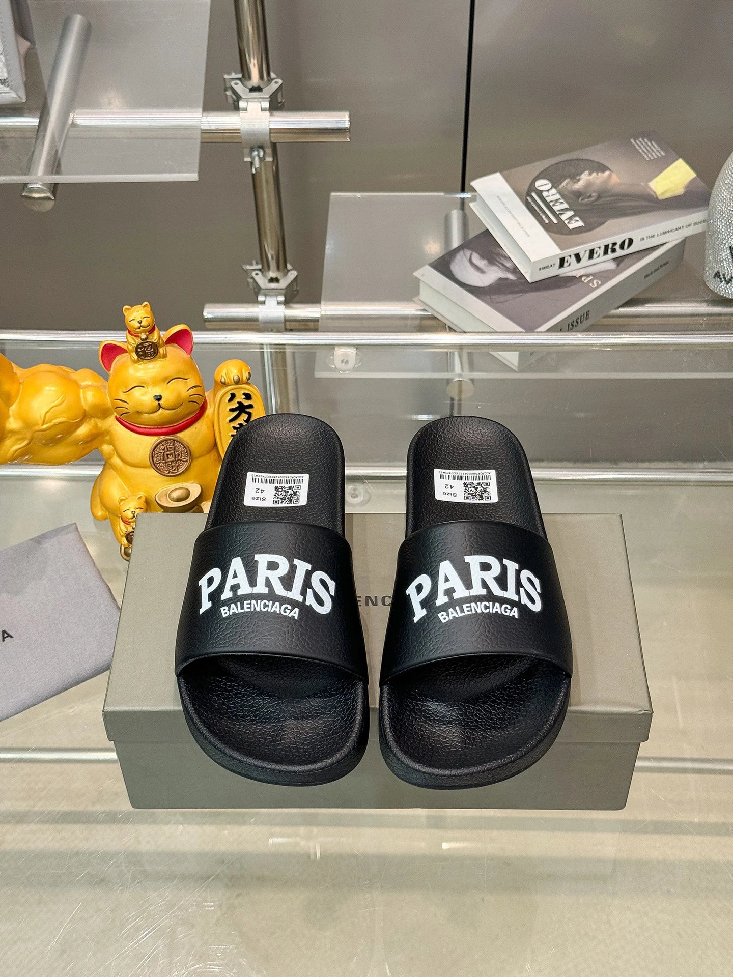 Balenciaga PARIS Print Trendy Black Slippers