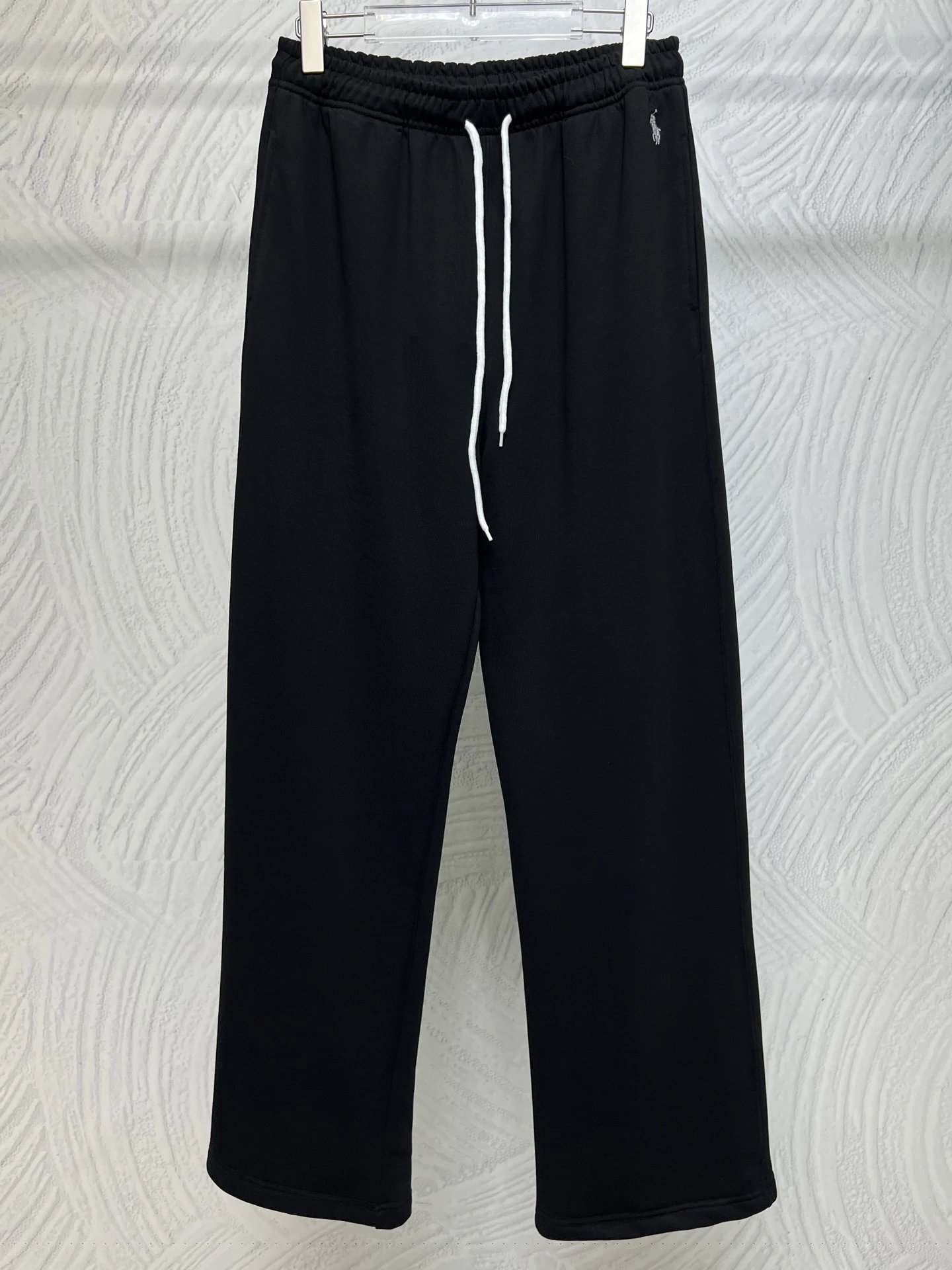 Outdoor Edit Wide-Leg Sweatpants in Black