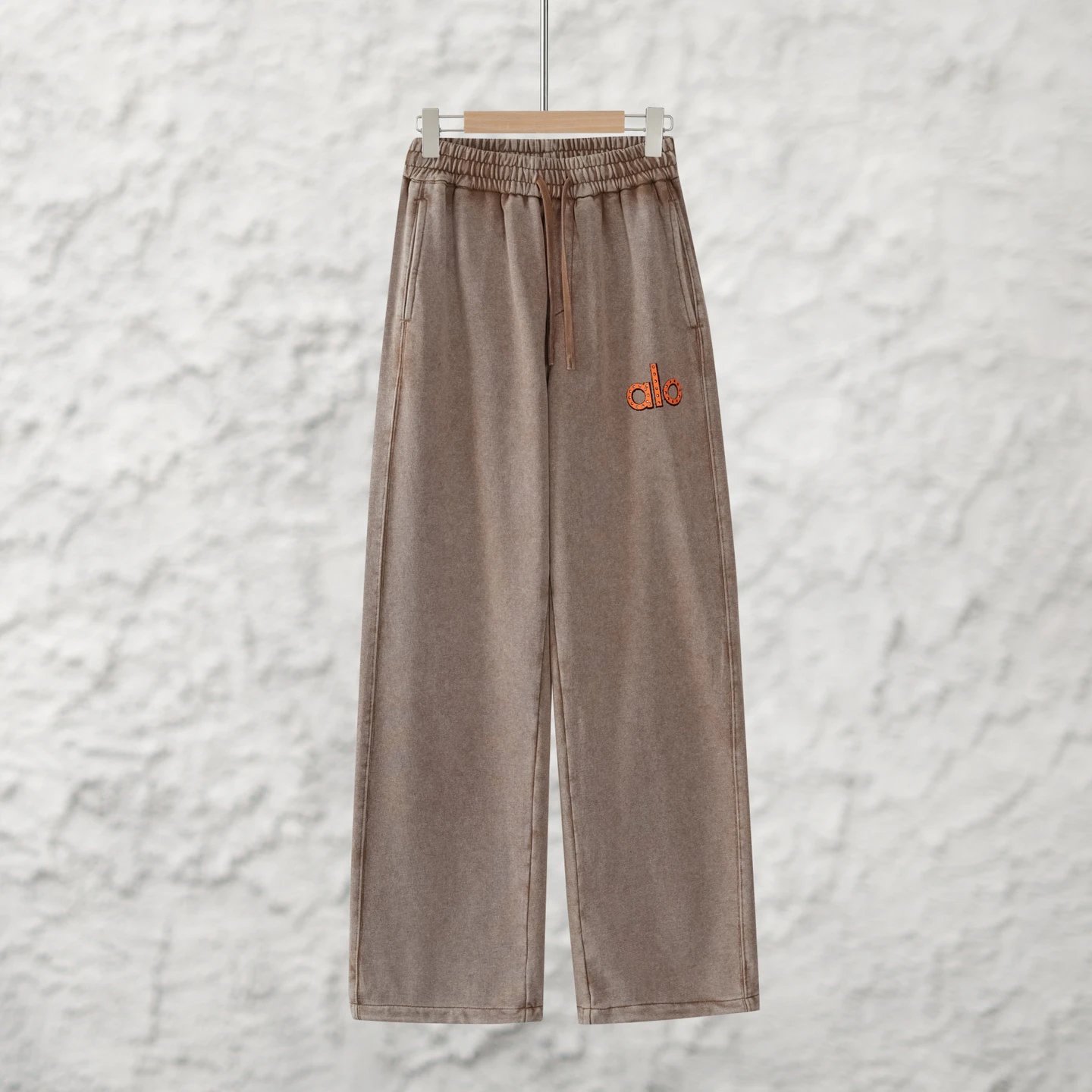 Daily Taupe Alo Yoga Wide Lounge Pants