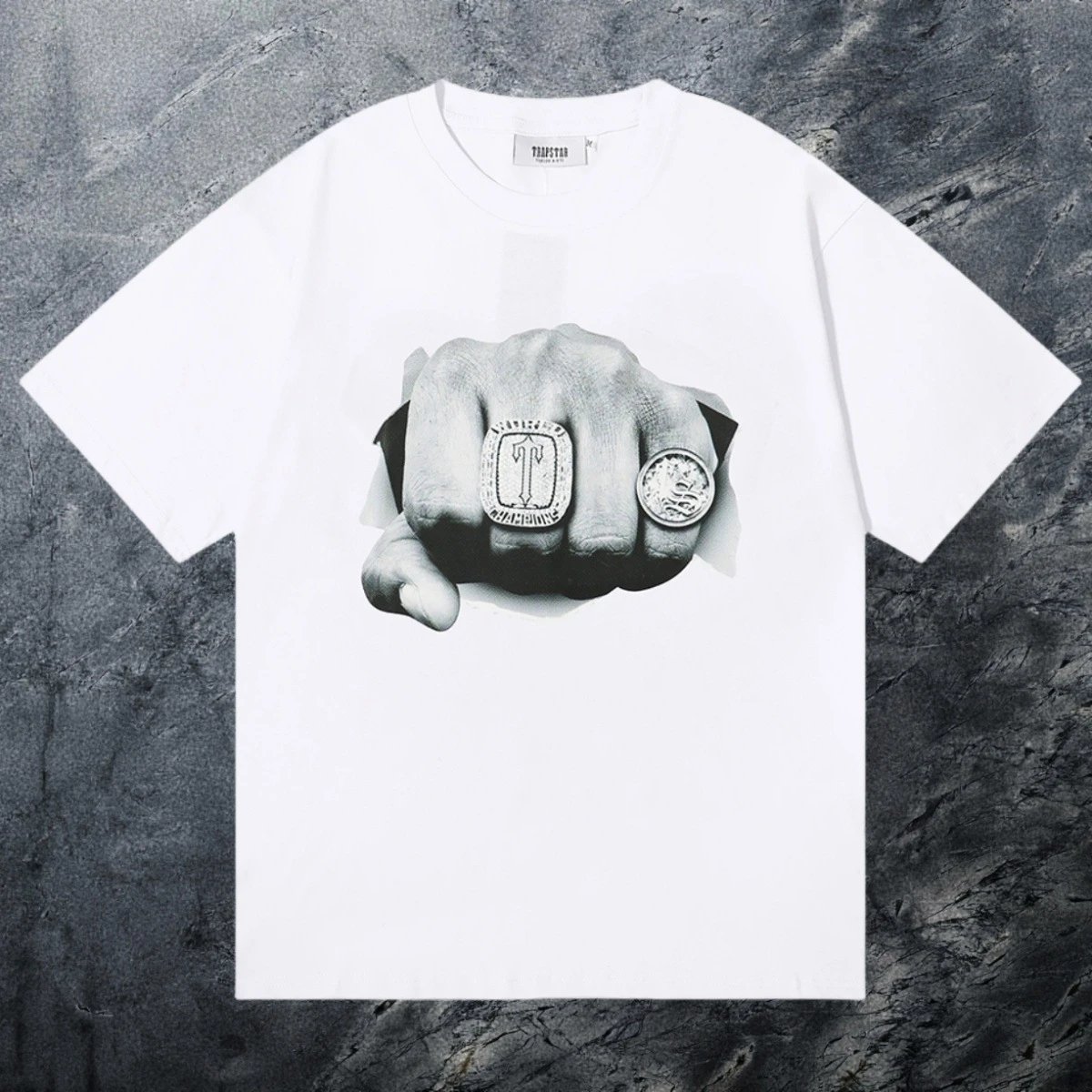 Trapstar Sport Keys graphic T-shirt Black White Key for Collection Drops