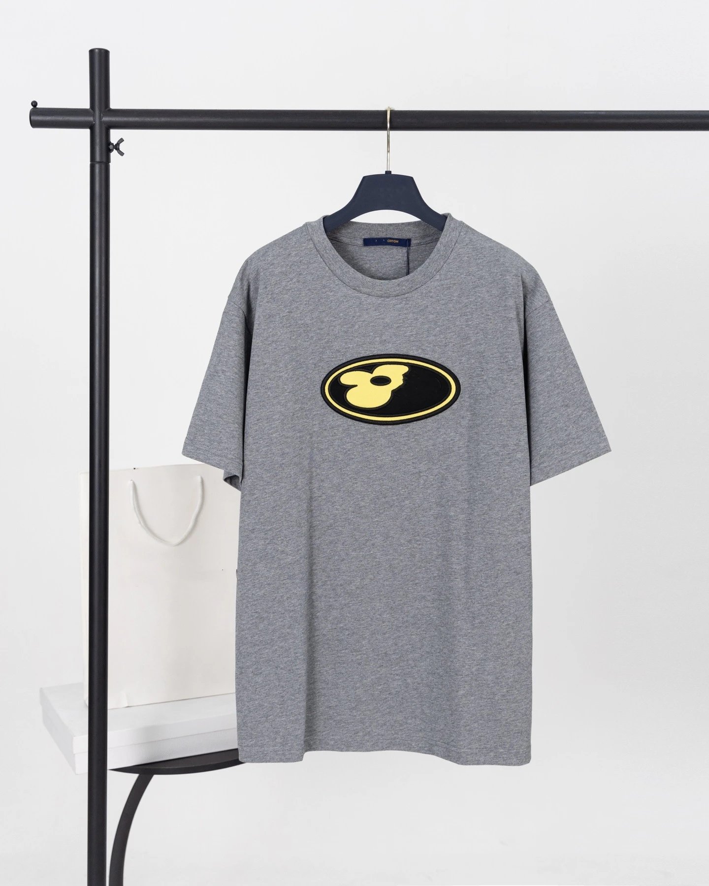 Louis Vuitton Labeled Trendy Style Grey Short-sleeve T-shirt