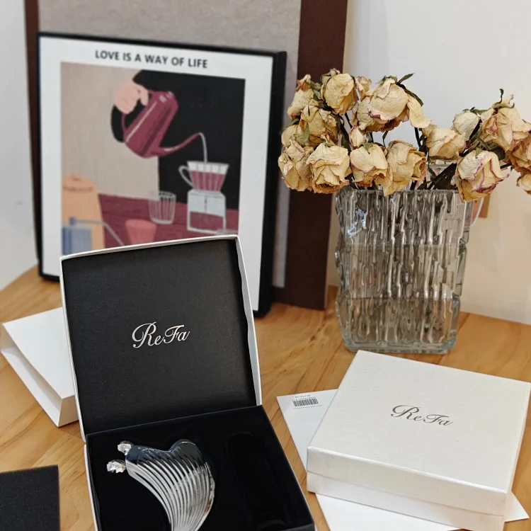 ReFa Crystal Beauty Roller Gift Set
