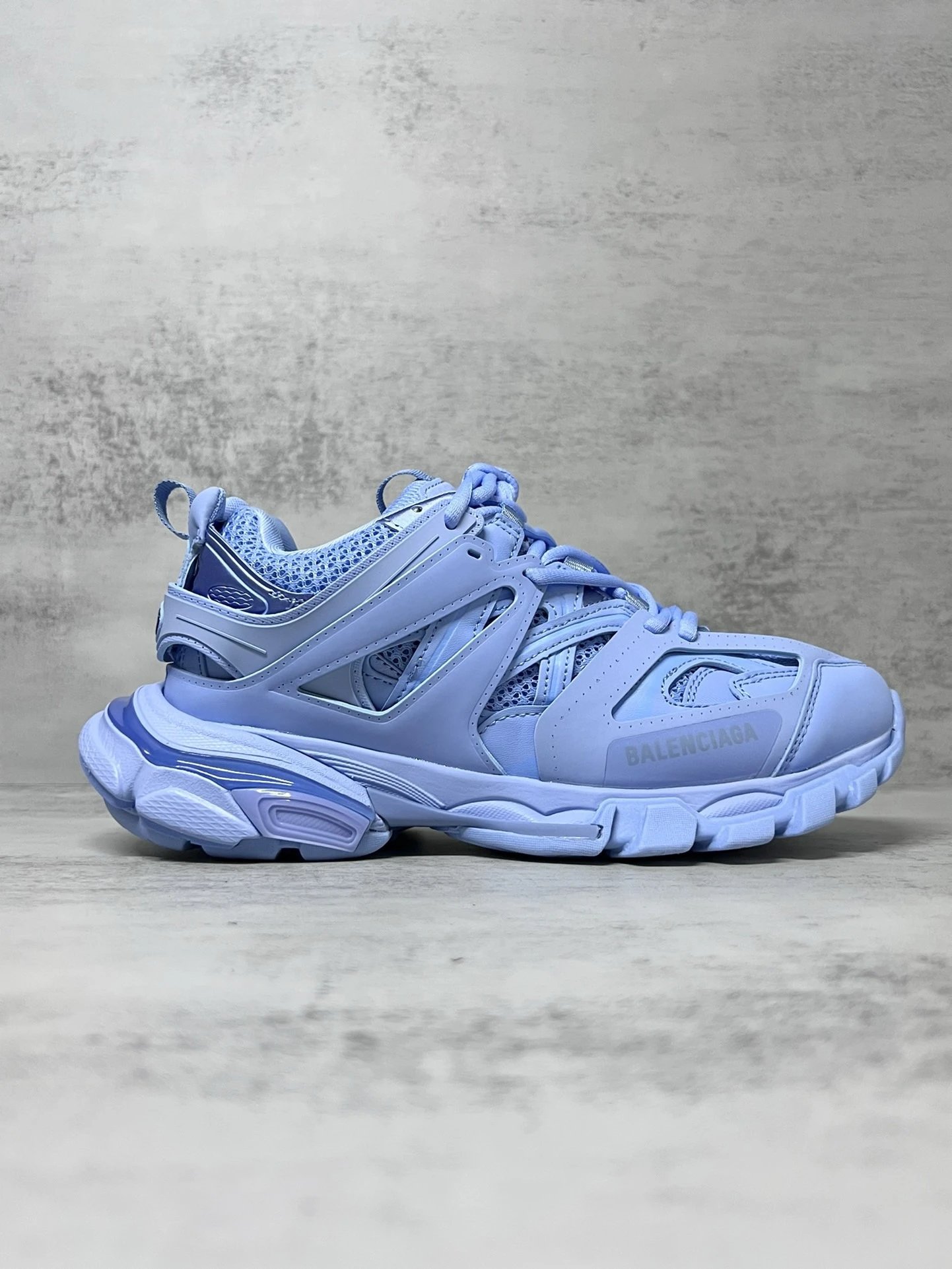 Balenciaga Light Blue Sculpted Runner Panels Light Blue Runner Sneaker for Photo Ready Styling
