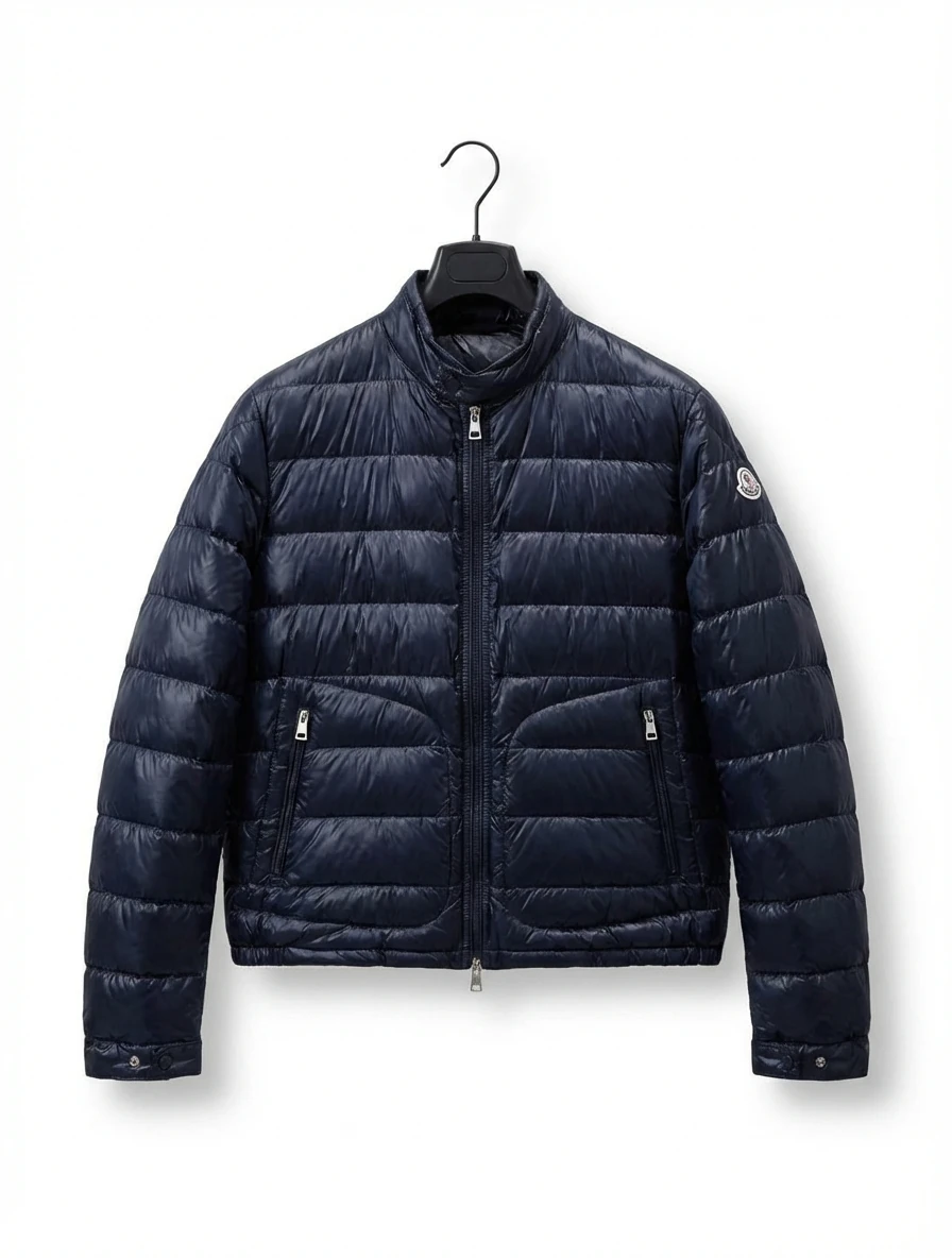 Moncler smooth - faced down jacket (black)