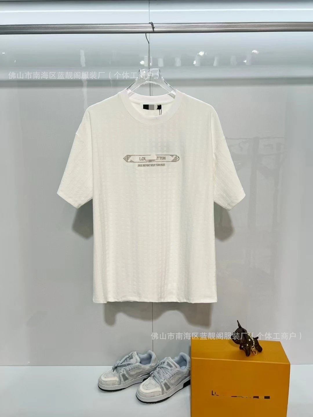 Louis Vuitton Embroidered Casual Style White Short-sleeve T-shirt