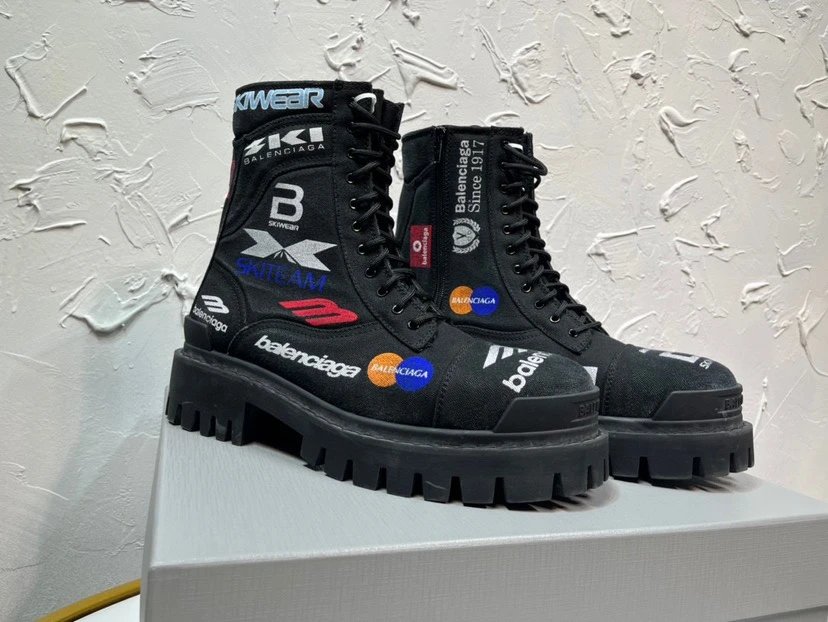 Black Graphic Lace-up Boot Combat Boot Style Edit