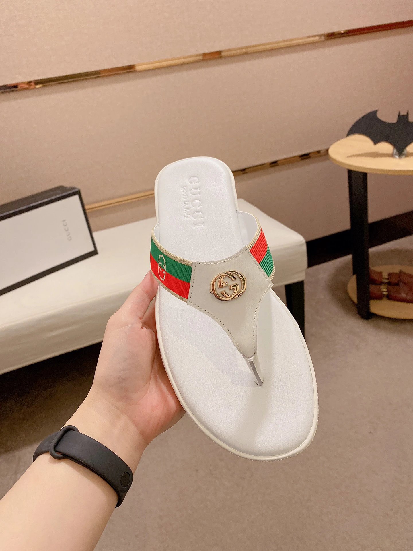 Gucci Double G Webbing Vintage Style White Flip-Flops