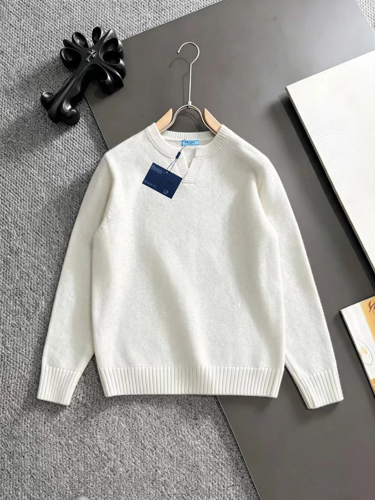 Cream Crewneck Knit Sweater with Knit Sweater for Daily Wear
