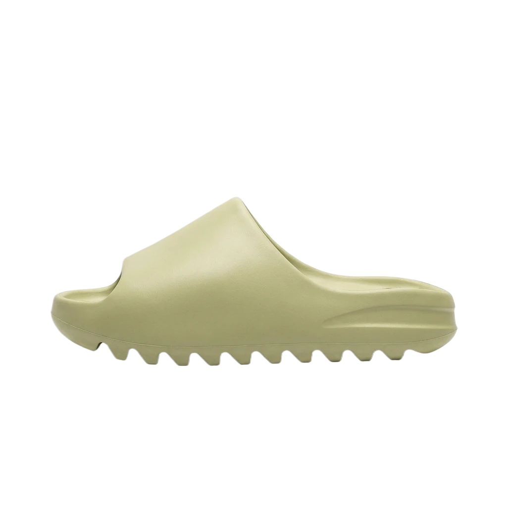 Yeezy Clog in Bean Green