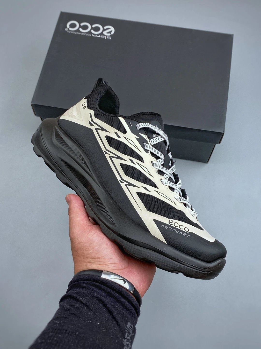 ECCO Black and White Treaded Trail Sole Trail Sneakers